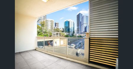 2 Bedroom Apartment in Prime Location! - Photo 2