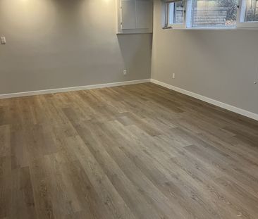 For Lease - 35 Lilywood Road Unit# B1, Toronto, Ontario - Photo 6