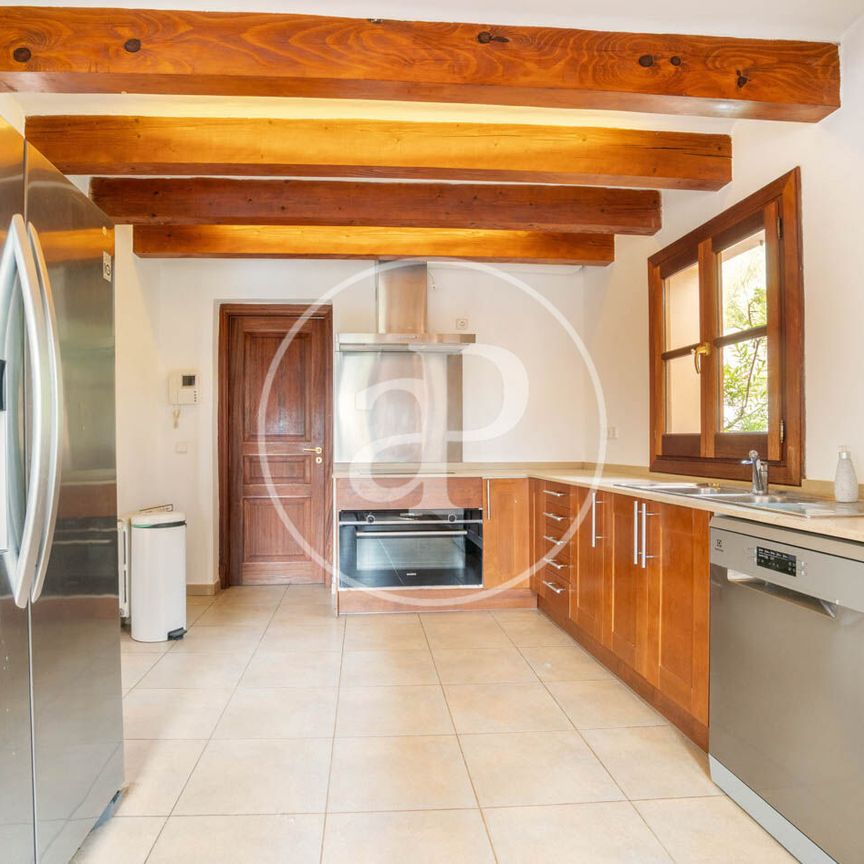 Villa for rent in Esporles - Photo 1