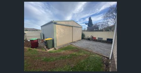 Great Location, Tidy Home - Photo 5