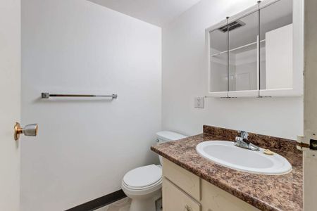 Classic Suite - 1 Bedroom - Photo 3