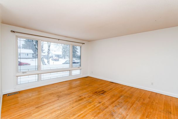 For Lease - 103 SHERWOOD Street, Kanata, Ontario - Photo 1