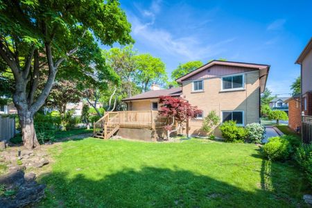 For Lease - 17 Ealing Drive, Toronto, Ontario - Photo 3