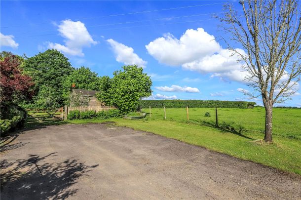 New Barn Lane, Crawley, Winchester, Hampshire, SO21 - Photo 1