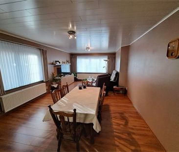 Een mooi gelegen gelijkvloers appartement met garage - Foto 3