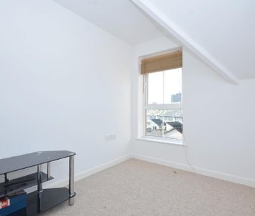 Montgomery Chase, 11 Montgomery Road, Belfast, BT6 9GQ - Photo 2