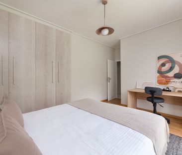 Roomy 3BR Apartment in Marousi - Photo 5