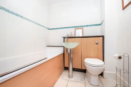 1 bedroom apartment to rent The Glass House, 80A St. Georges Road, Cheltenham, GL50 - Photo 5