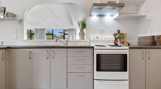 Newly Renovated Home - Photo 1