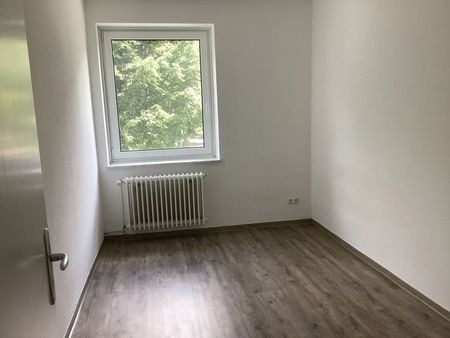 Helle Wohnung mit Balkon sucht neue Mieter! - Photo 5