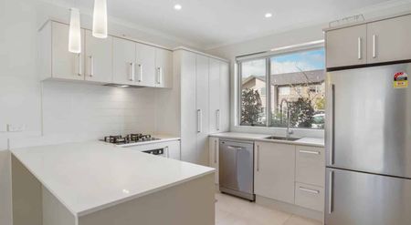 Flat Bush, 3 bedrooms - Photo 5