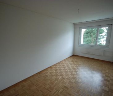 Helle 5 Zimmer Wohnung im 2. OG im Zentrum von Volketswil - Foto 5