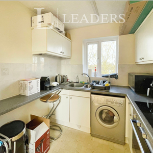 apartment to rent Lucerne Close, Cambridge, CB1 - Photo 2