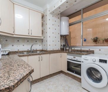 Pasaje Pezuela, Málaga, Andalusia 29010 - Photo 4