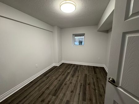 For Lease - 25 Freer Crescent, Ajax, Ontario - Photo 5