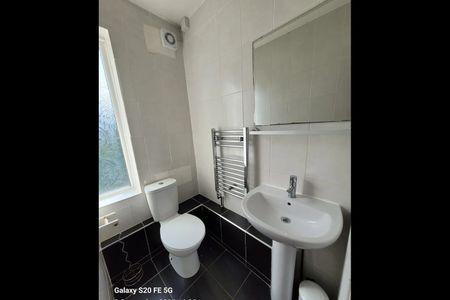 Room in a Shared House, Hunsdon Road, SE14 - Photo 5