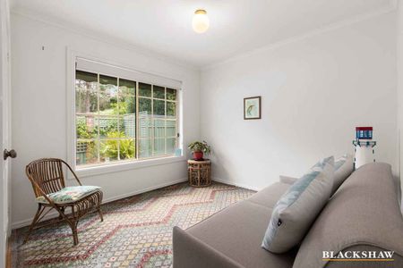 SINGLE LEVEL VILLA BY THE BEACH - Photo 4