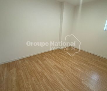 LOCATION d'un appartement de 3 pièces (45 m²) à SAINT CHAMAS, - Photo 5