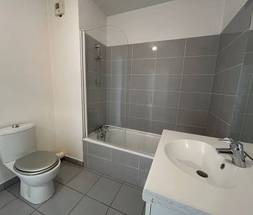 Appartement 2 pièces – OULLINS PIERRE BENITE - Photo 4