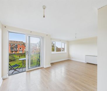 117 Priory Wharf Birkenhead Wirral, 1 bedroom, Flat - Purpose Built - Photo 4