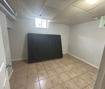 For Lease - 50 Peterson Court, Brampton, Ontario - Photo 5