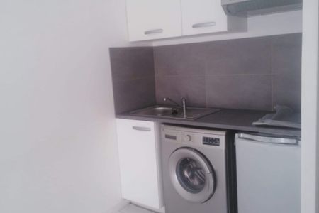 LOCATION MEUBLEE STUDIO A PARTIR DU 1er DECEMBRE 2025 - Photo 4