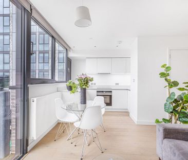 Studio to rent - Photo 6