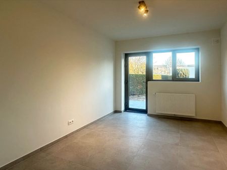 Prachtig ruim gelijkvloers appartement met 4 slaapkamers & tuin in Lier! - Photo 4