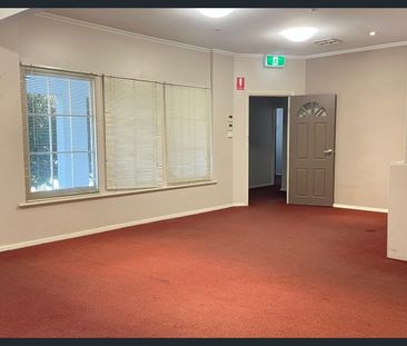 3-Bedroom Home in Prime Marion Location - Photo 5