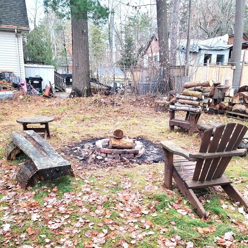 For Lease - 709 Roberts Road, Innisfil, Ontario - Photo 1