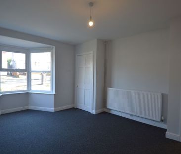 Lyndworth Road, Stirchley, Birmingham - Photo 1