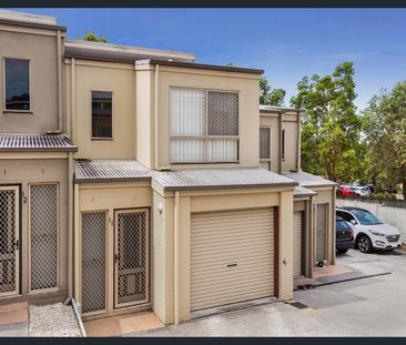 11/22 High Street, Forest Lake, Qld 4078 - Photo 1