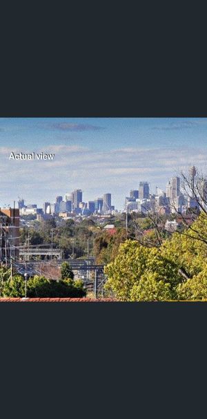 Modern 2-Bedroom Apartment with great Sunlight and Balcony - Photo 2