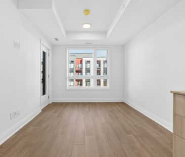 For Lease - 3250 Carding Mill Trail Unit# 420, Oakville, Ontario - Photo 4