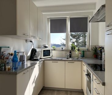 Centraal gelegen appartement met twee slaapkamers. - Photo 6