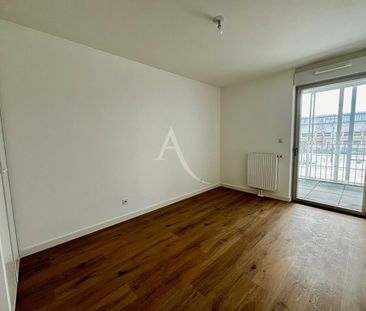 Location Appartement 2 pièces 51m² - Photo 6