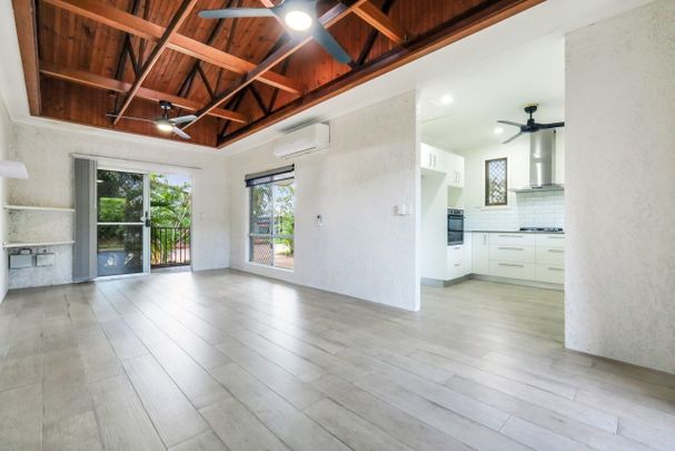 2/50 Kalymnos Drive, - Photo 1