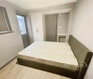 1 bedroom property to rent - Photo 6