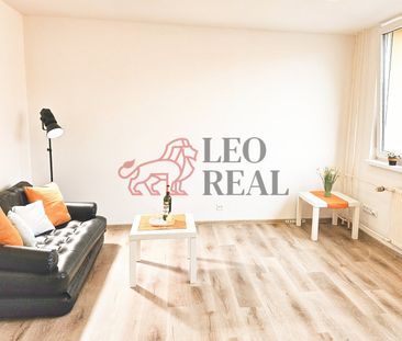 Pronájem bytu 2+1 43 m² - Photo 1