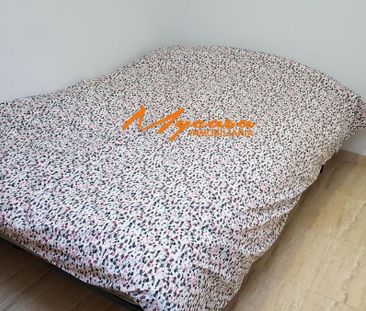 Piso de alquiler en Centro - Photo 2