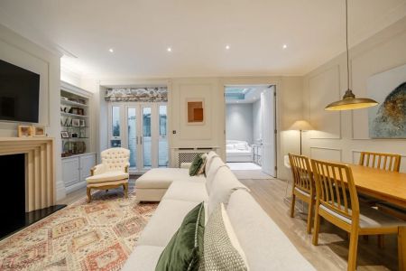 3 bedroom apartment to rent - Photo 3