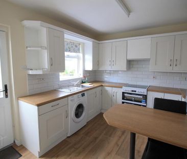 1 Bannview Terrace, Seapatrick, Banbridge, BT32 4NJ - Photo 2