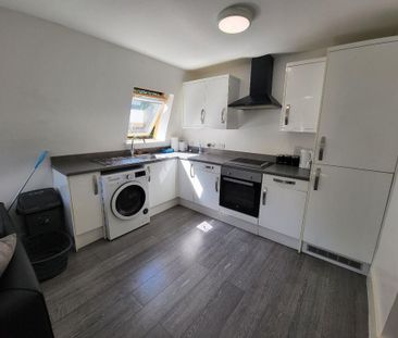 1 bedroom flat to rent - Photo 4
