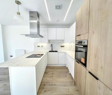 2 bedroom terraced house to rent - Photo 4