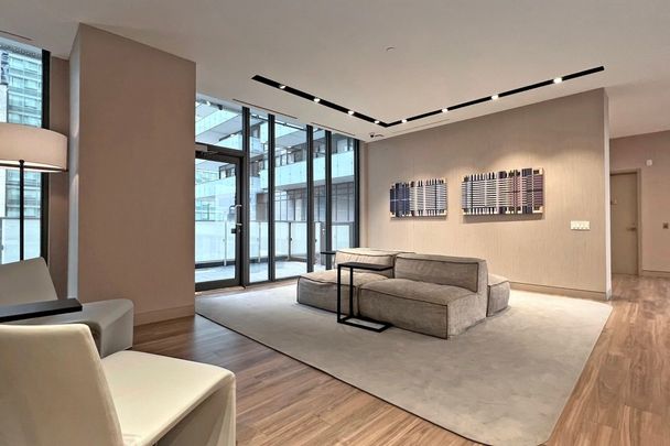 For Lease - 25 Richmond Street Unit# 812, Toronto, Ontario - Photo 1