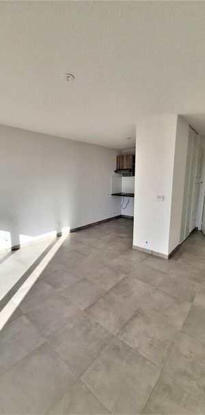 Location Appartement 2 pièces 39m² BASSENS 33530 - Photo 1