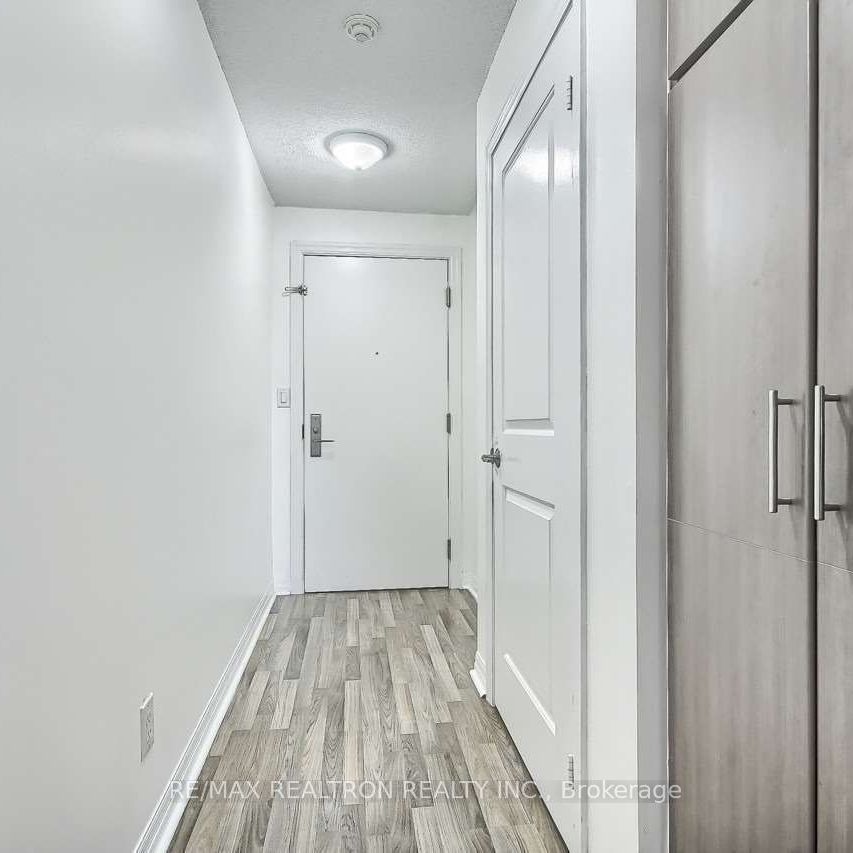 For Lease - 30 Herons Hill Way Unit# 901, Toronto, Ontario - Photo 1