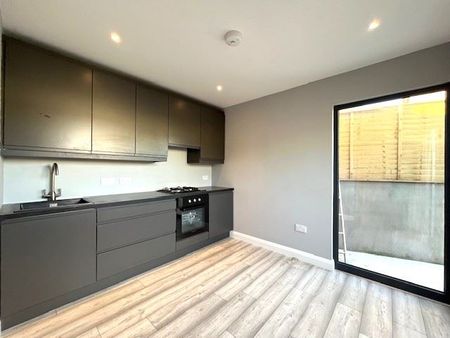 Sheephill Avenue, Blanchardstown, Dublin 15 - Photo 3