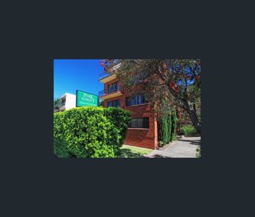 Renovated North Wollongong Apartment - Photo 5