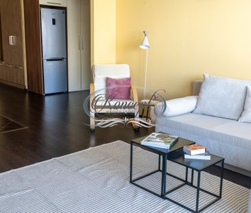 Apartament 2 camere cu terasa, parcare subterana si paza permanenta - Photo 4